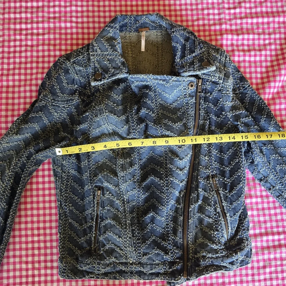 Free People Jacket Sz 4 As seen on Pretty Little Liars !!!